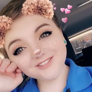 Meet your Posher, Kelli